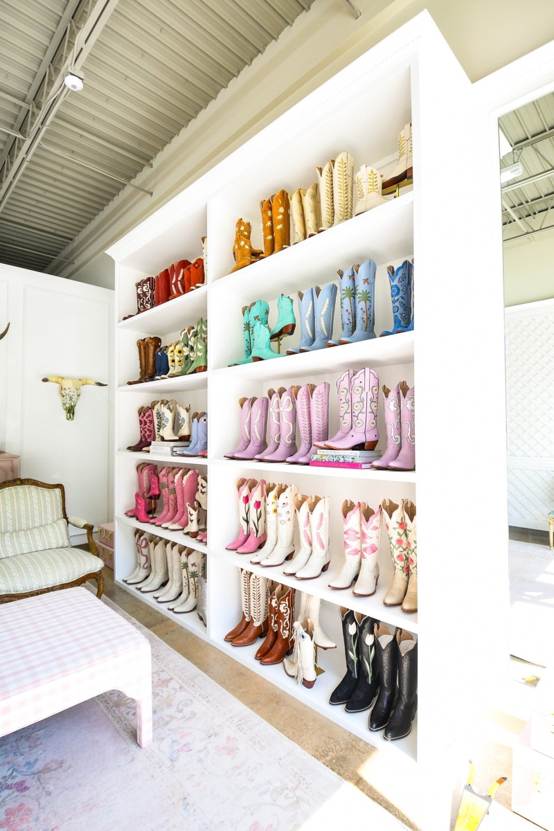Commercial Projects project by Lively Luxury Designs