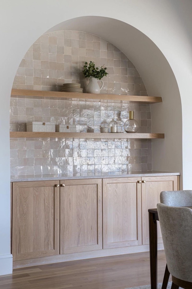 Custom Built-In's & Pre-Fabricated Cabinetry project by Lively Luxury Designs