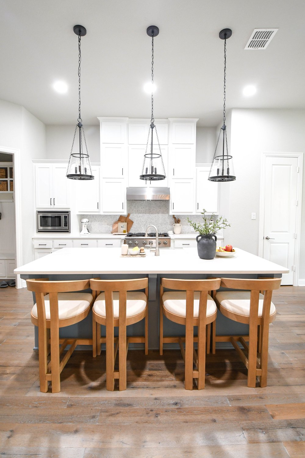 Cozy and Custom, Prosper, TX
