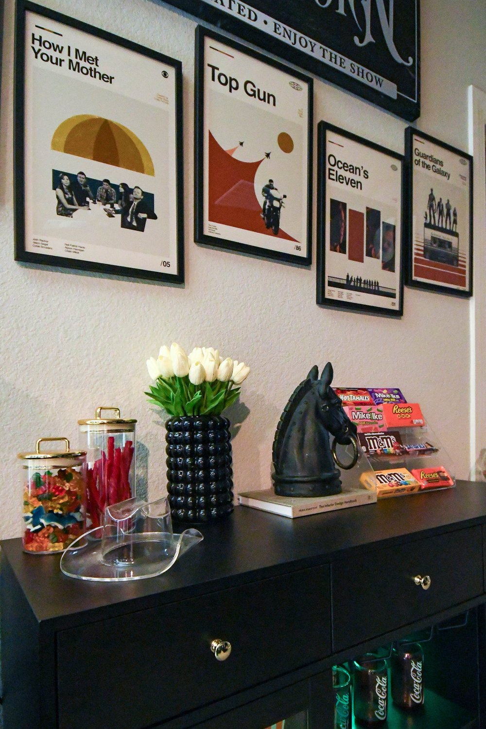 Sweet jars, tulips and the horse bust along the concession counter