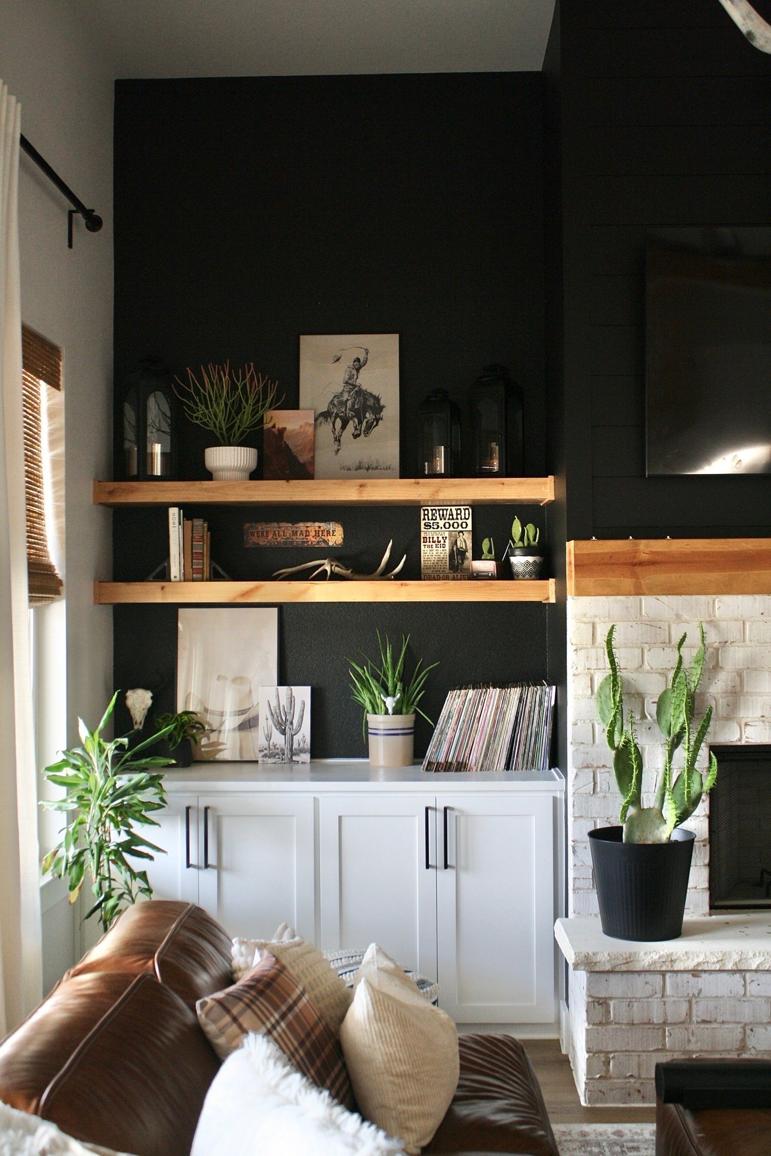 Custom built-ins in a Fort Worth, TX home